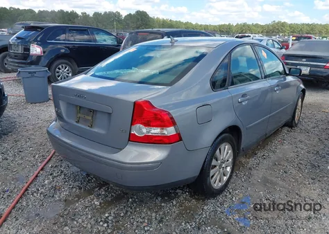 2004 Volvo S40 2.4I из США, поврежденный, VIN YV1MS382342026826
